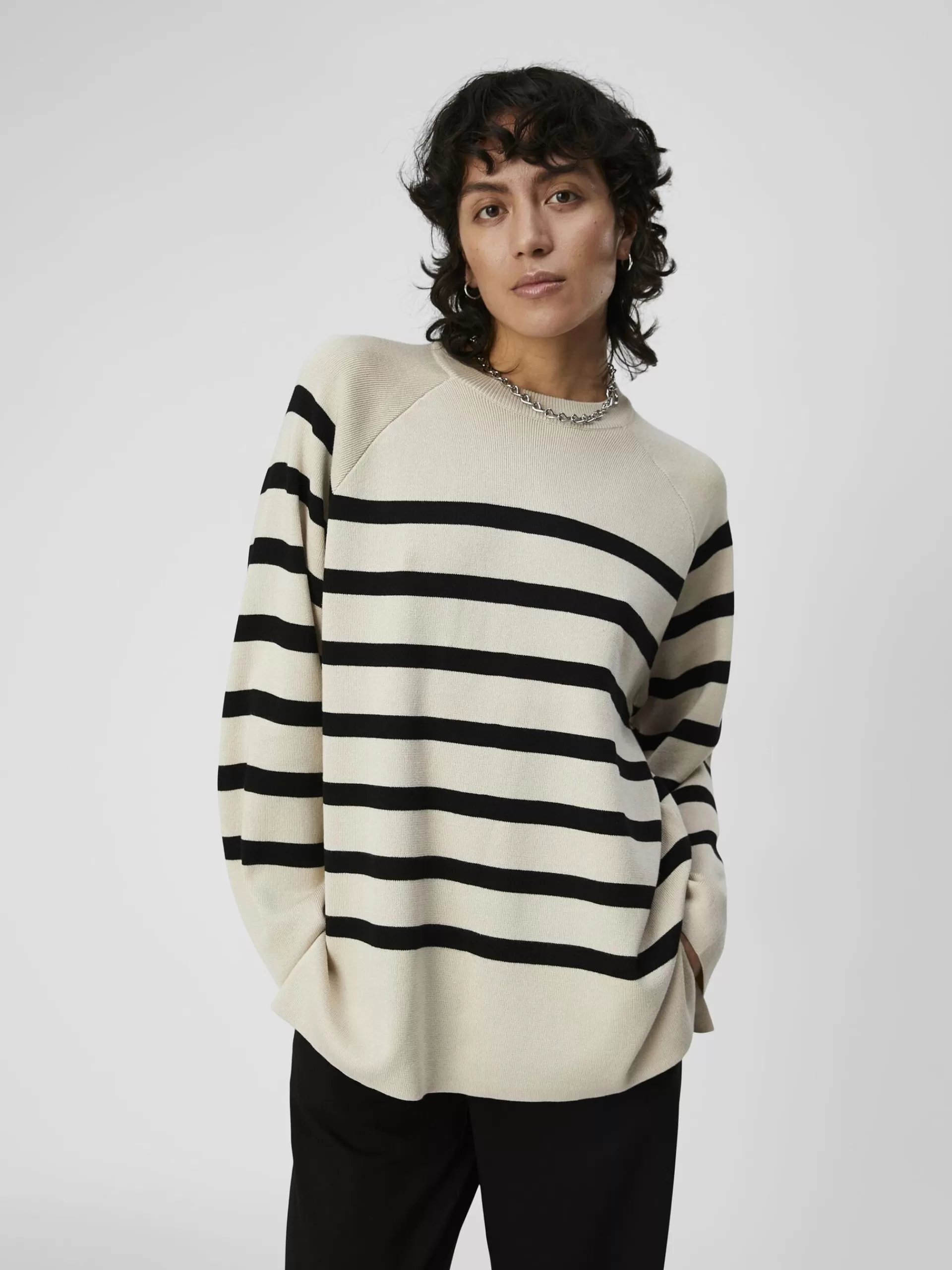 OBJECT OBJESTER PULLOVER